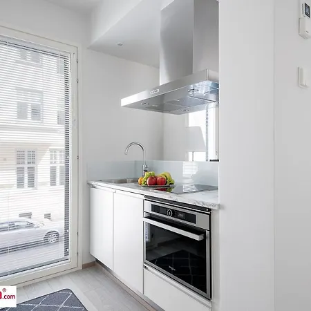 Kotimaailma Albertinkatu 8