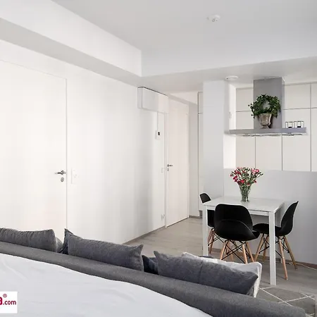 Lägenhet Kotimaailma Albertinkatu 8